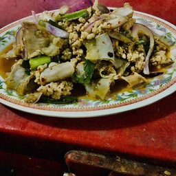 ลาบใส้อ่อน