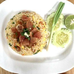 ข้าวผัดกุนเชียง