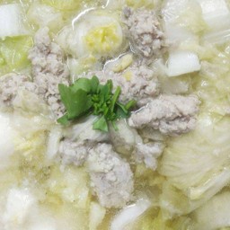 แกงจืดผักกาดขาวหมูสับ