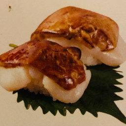 Hotate Foie Sushi