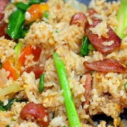 ข้าวผัดกุนเชียง