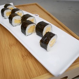 โรลมากิ ไข่หวาน