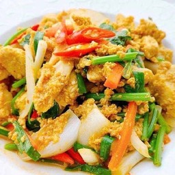 ผัดผงกะหรี่ (กับ)