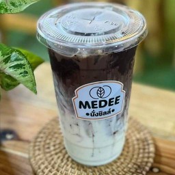 Medee นั่งชิลล์ 24 hr. (ขนมปังปิ้ง cafe มีดีย์)