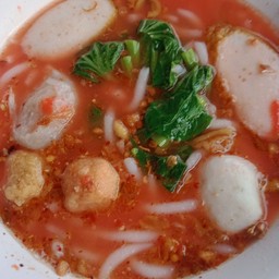 เกี้ยมอี๋ เย็นตาโฟ ต้มยำ