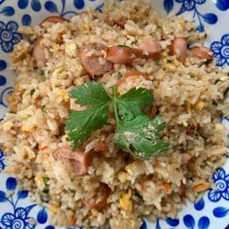 ข้าวผัด ( ไส้กรอก )