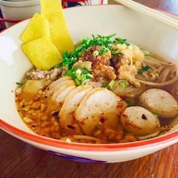ก๋วยเตี๋ยวสุโขทัย น้ำต้มยำโบราณ ดั้งเดิม