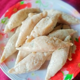 ลูกชิ้นปลารักบี้ 1 ชุด 5 ลูก