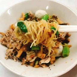 เส้นบะหมี่เนื้อธรรมดา