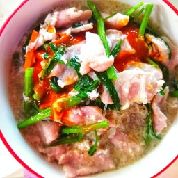 น้องหมอนอาหารตามสั่ง