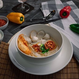 กิมจุ้ยก๋วยเตี๋ยวลูกชิ้นปลา สาขารังสิตนครนายก 54