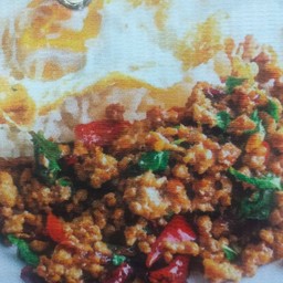 กระเพราหมูสับ