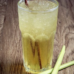 น้ำตะไคร้