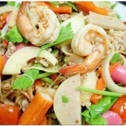 ยำแซ่บรสเด็ดขวัญเต้ย