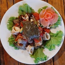 ตำเหลาทะเลรวมสด