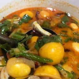 ต้มยำพวงไข่อ่อน