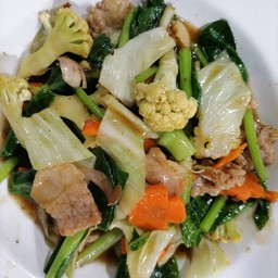 ผัดผักรวม(เป็นกับ)