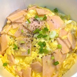 ข้าวไข่ข้นมินิแฮม