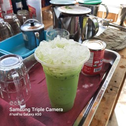 ร้านก๊าแก่ริมคลอง