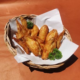 ปีกไก่ทอด