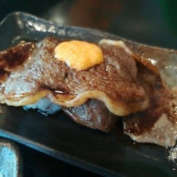 ซูชิเนื้อวากิว