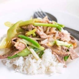 ข้าวพริกอ่อน ( หมู )