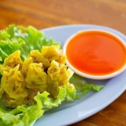 ขนมจีบกุ้งผสมหมู (6ลูก)