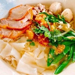 ก๋วยเตี๋ยวน้ำใส