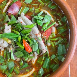 ต้มแซ่บตีนไก่ Size M