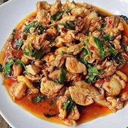 กะเพราไก่เป็นกับข้าว