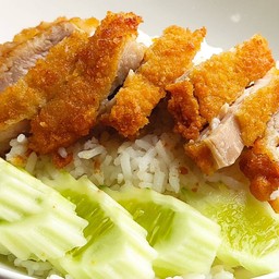 Snack ริมคลอง