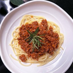 สปาเกตตี้ซอสแดง(หมูสับ)