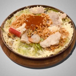 แซ่บดาดปาก สุกี้กระทะร้อน