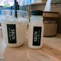 มะพร้าวนมสดเย็น แก้ว