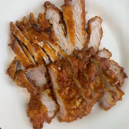 หมูทอด 1 ขีด (100g)
