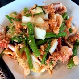 เส้นแซ่บ ลลิตาพาแซ่บ