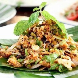 ลาบปลาดุกย่างสมุนไพร