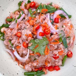 ยำวุ้นเส้นโบราณ