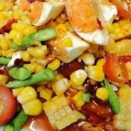 ส้มตำข้าวโพดไทยไข่เค็ม