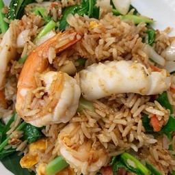 ข้าวผัดทะเลรวม