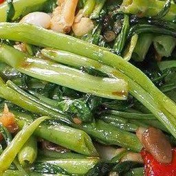 ผัดผักบุ้งไฟแดงหมูสับ(เป็นกับ)