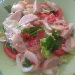 ยำ ยำ นำโชค ริมกก