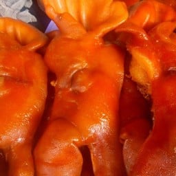 หัวหมูพะโล้ 1 ขีด