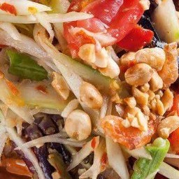 ส้มตำไทยใส่ปู