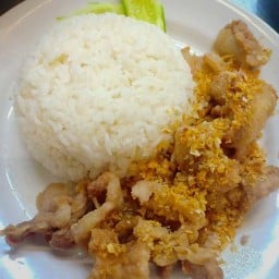 โหงวเฮ้งข้าวมันไก่ อาหารและเครื่องดื่ม