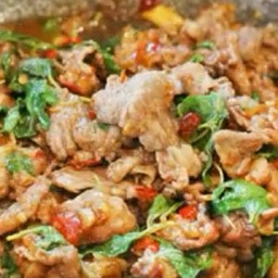 กะเพราเนื้อ