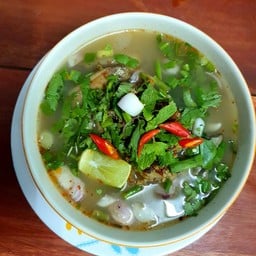 ไก่ใต้น้ำรสเด็ด (ซอยเขมาเนรมิต)
