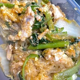 สุกี้แห้ง (เลือกเนื้อสัตว์ในตัวเลือก)