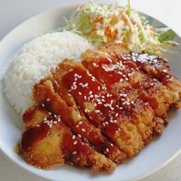 ข้าวไก่ทอดทงคัตสึ