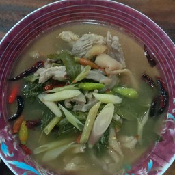 ต้มยำไก่บ้านแท้ไม่มีกระดูก(เป็นกับข้าว)